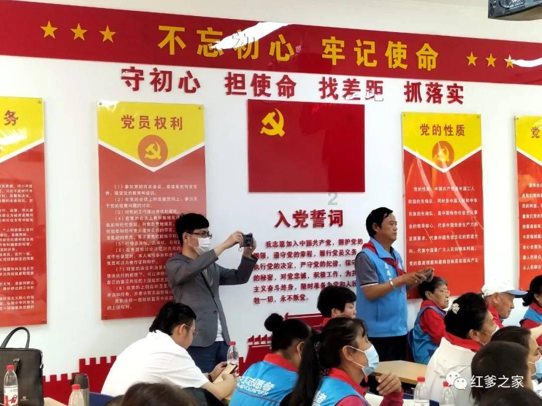 为什么年纪越大觉越少、醒的还早?科学角度为您揭示。
